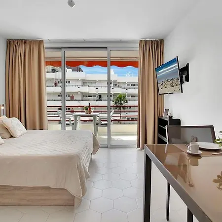 Apartamento Alexander Playa De Americas *