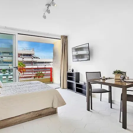 Apartamento Alexander Playa De Americas