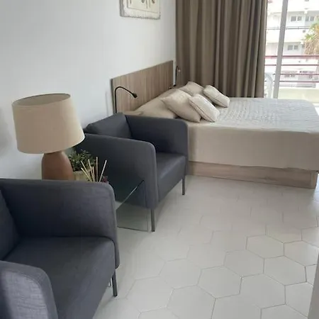 Alexander Playa De Americas Апартаменты